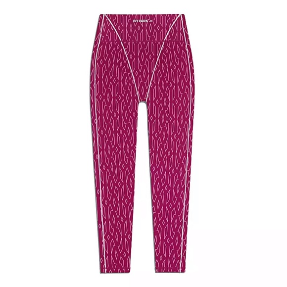 SoLD —- Ivy Park Pink Monogram leggings - Picture 2 of 4